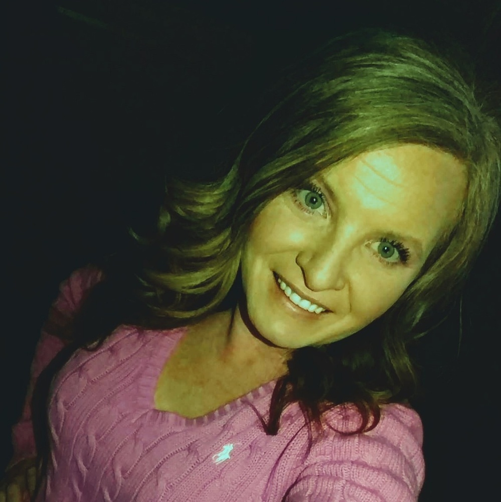 Meet your Posher, Stephanie
